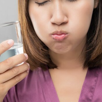 Boca seca durante la menopausia y la transición. Boca seca durante la menopausia y la transición.