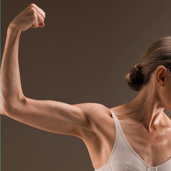 Equilibrio Hormonal para un Rendimiento Deportivo Óptimo Equilibrio Hormonal para un Rendimiento Deportivo Óptimo