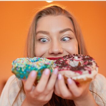 Menstruación y Atracones Menstruación y Atracones